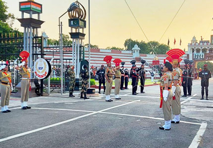 Wagah Border Taxi Service